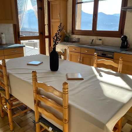 Appartement T3 Avec Vue Sur Le Lac Chorges Ngoại thất bức ảnh