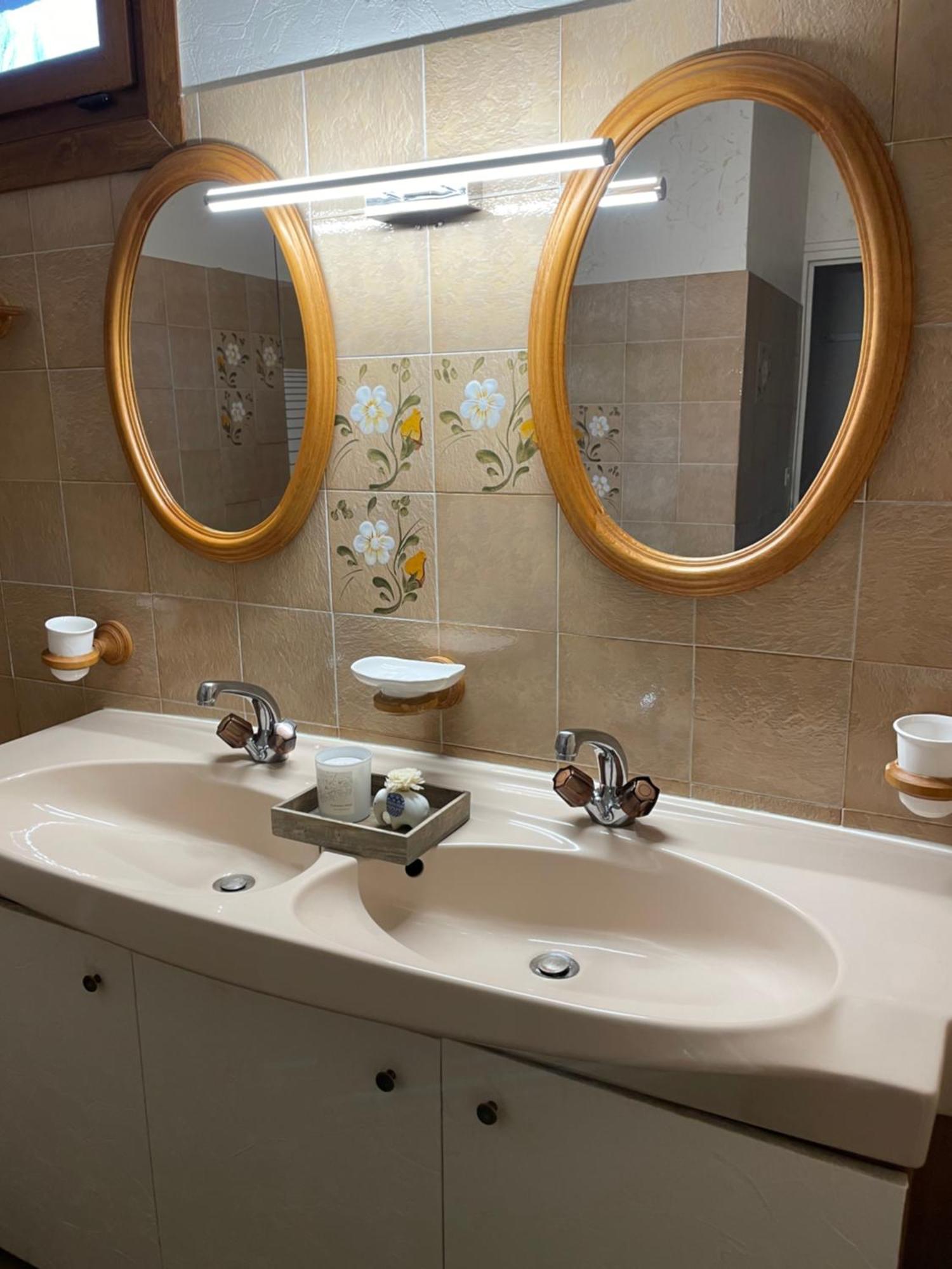 Appartement T3 Avec Vue Sur Le Lac Chorges Ngoại thất bức ảnh